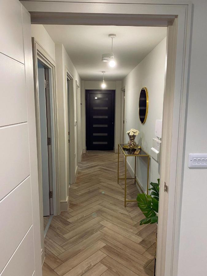 Wimbledon Luxury 3Bedroom Apartment Raynes Park Zewnętrze zdjęcie