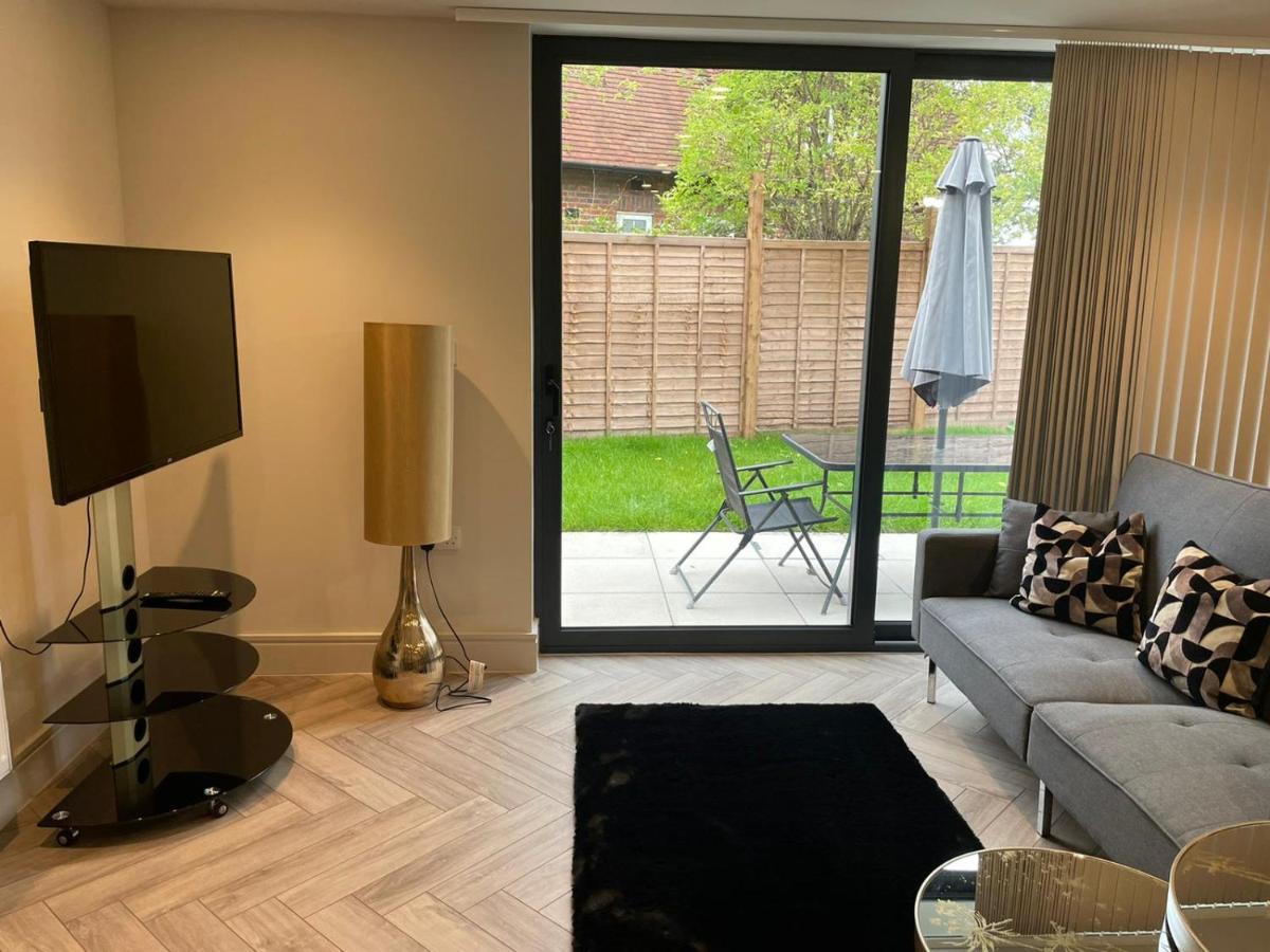 Wimbledon Luxury 3Bedroom Apartment Raynes Park Zewnętrze zdjęcie